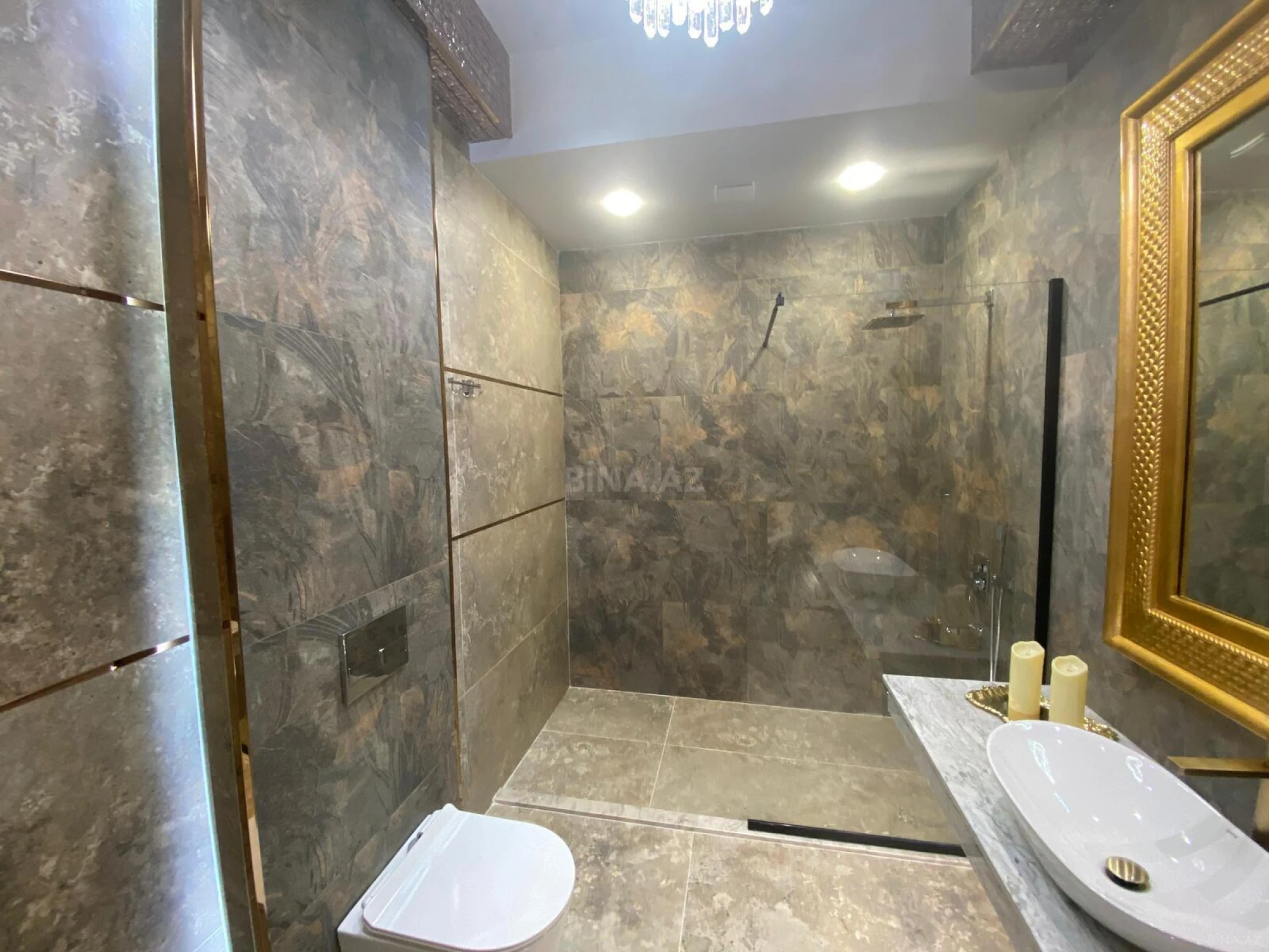 Kirayə verilir 2 otaqlı mənzil 70 m²