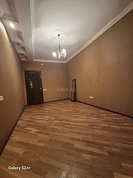 Satılır 2 otaqlı mənzil 82 m²