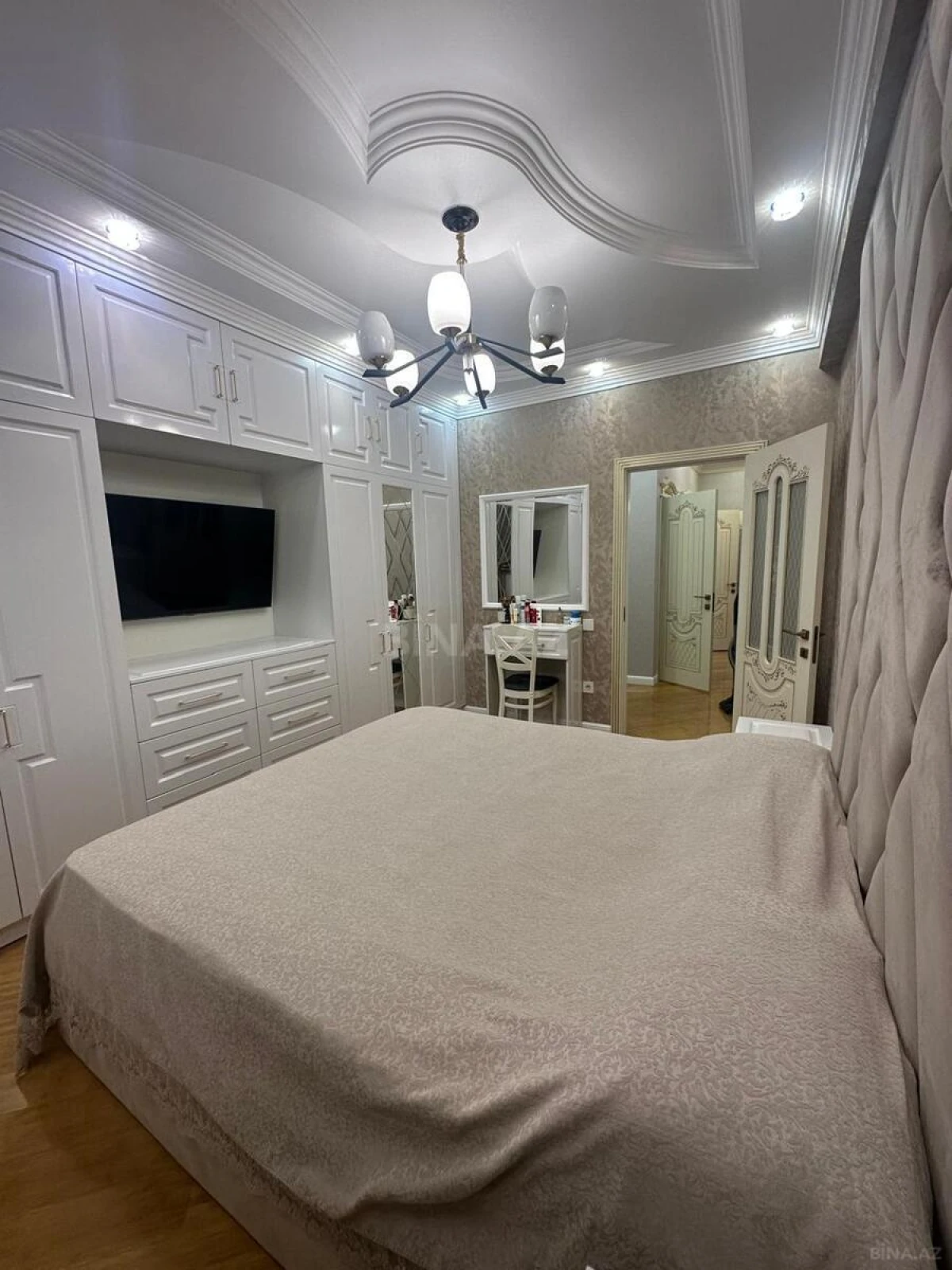 Satılır 3 otaqlı mənzil 90 m²