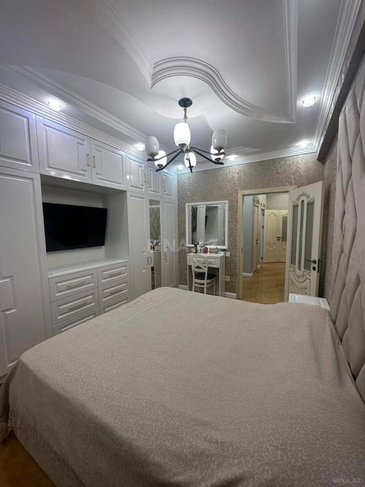 Satılır 3 otaqlı mənzil 90 m²