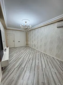 Satılır 3 otaqlı mənzil 98 m²