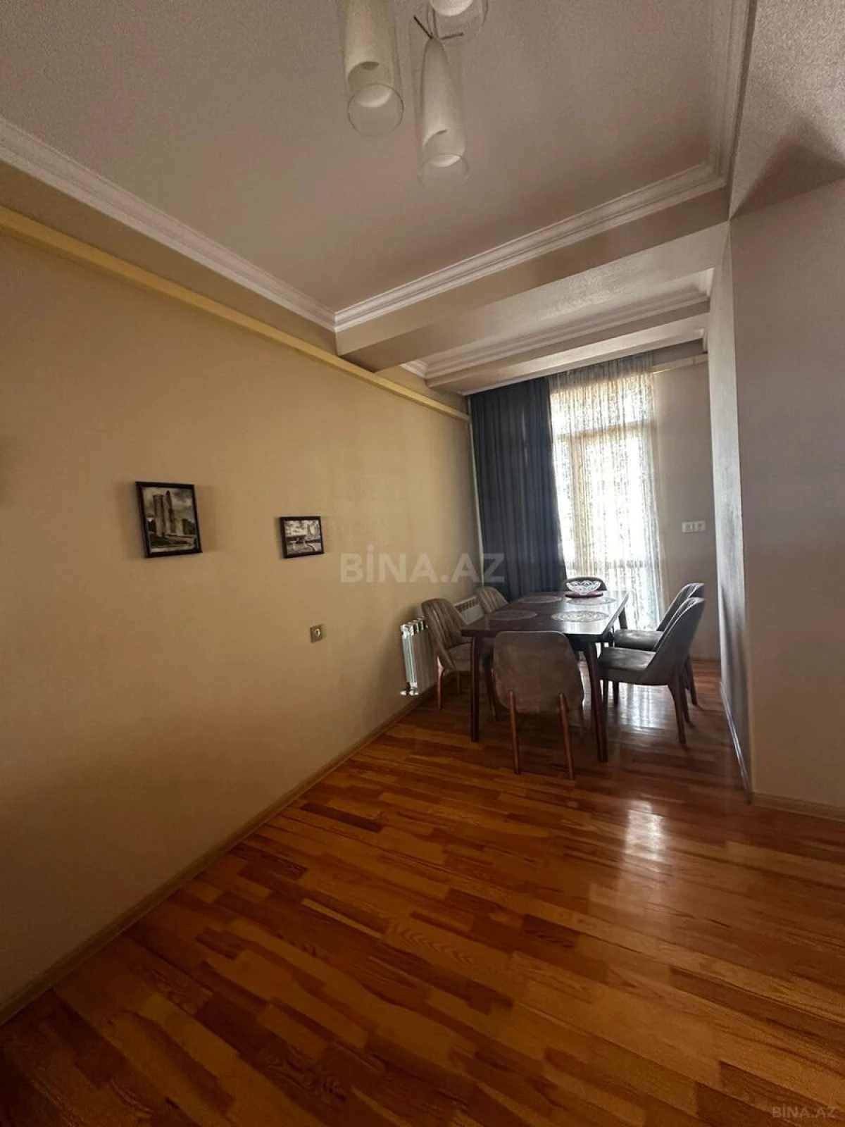Kirayə verilir 3 otaqlı mənzil 140 m²