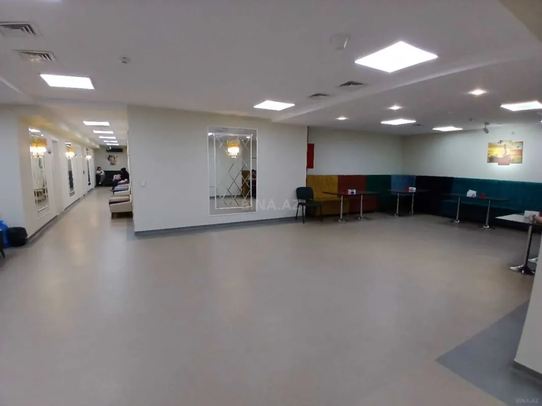 Satılır obyekt 1030 m²