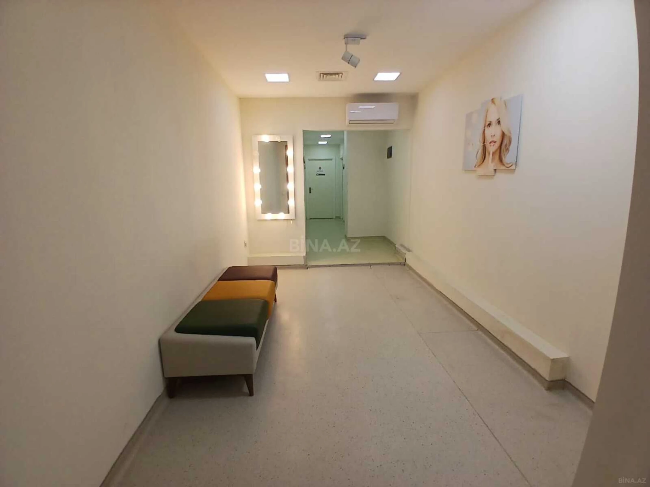 Satılır obyekt 1030 m²