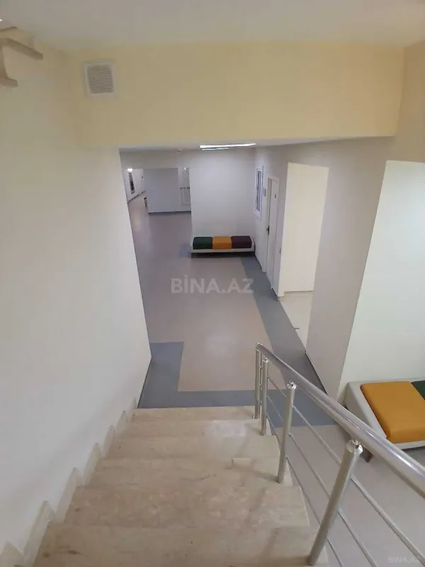 Satılır obyekt 1030 m²