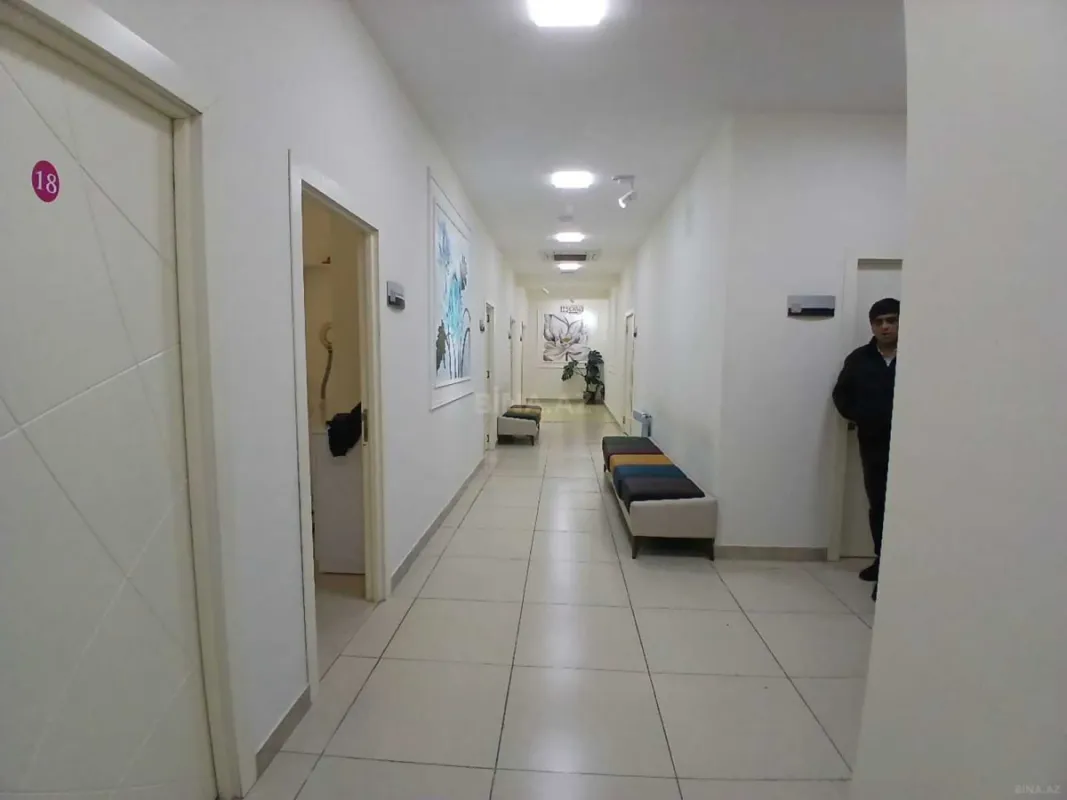 Satılır obyekt 1030 m²