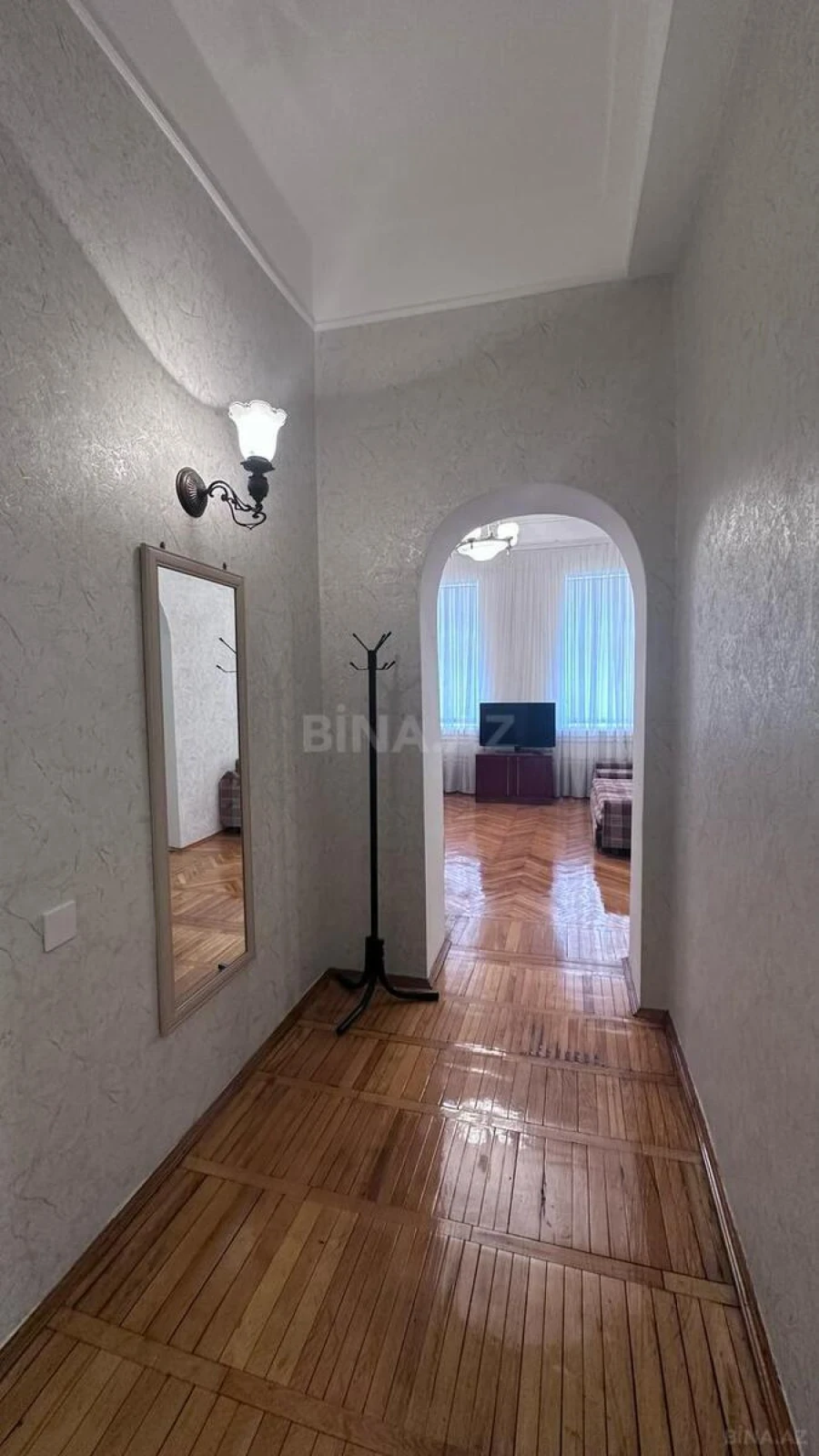 Kirayə verilir 3 otaqlı mənzil 90 m²
