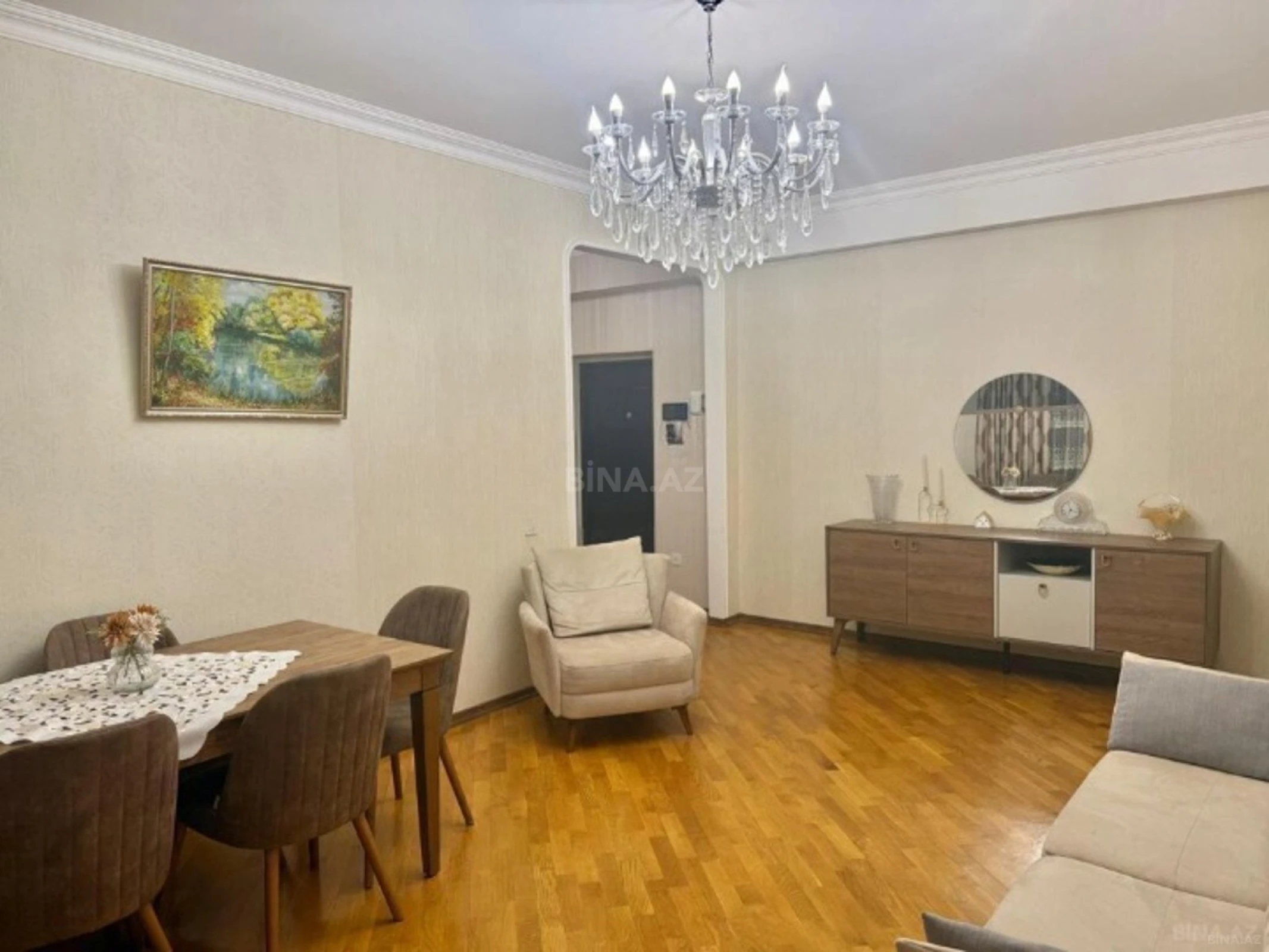 Satılır 3 otaqlı mənzil 81 m²