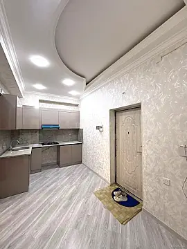 Satılır 2 otaqlı mənzil 70 m²