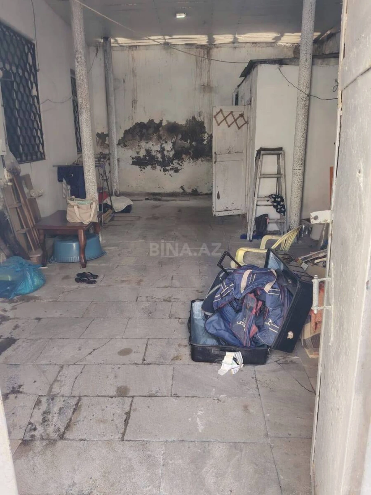 Satılır 3 otaqlı həyət evi 200 m²