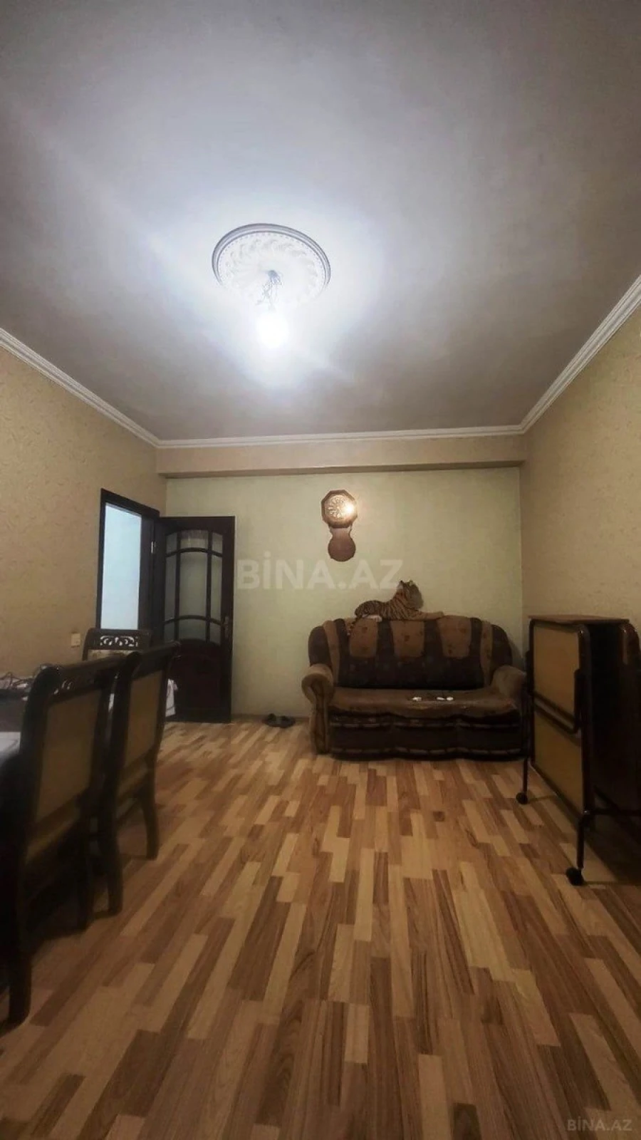 Satılır 2 otaqlı mənzil 74 m²