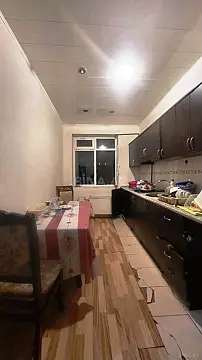 Satılır 2 otaqlı mənzil 74 m²