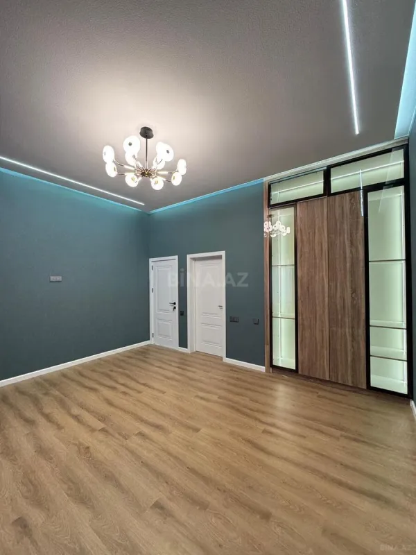 Satılır 4 otaqlı həyət evi 170 m²