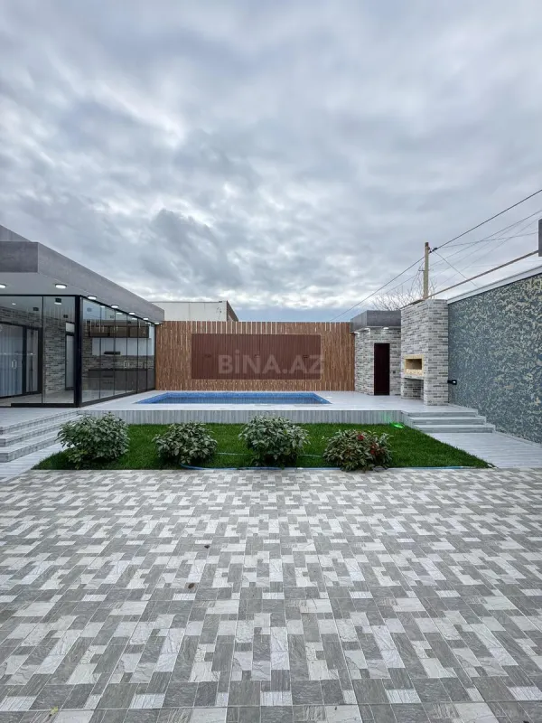 Satılır 4 otaqlı həyət evi 170 m²