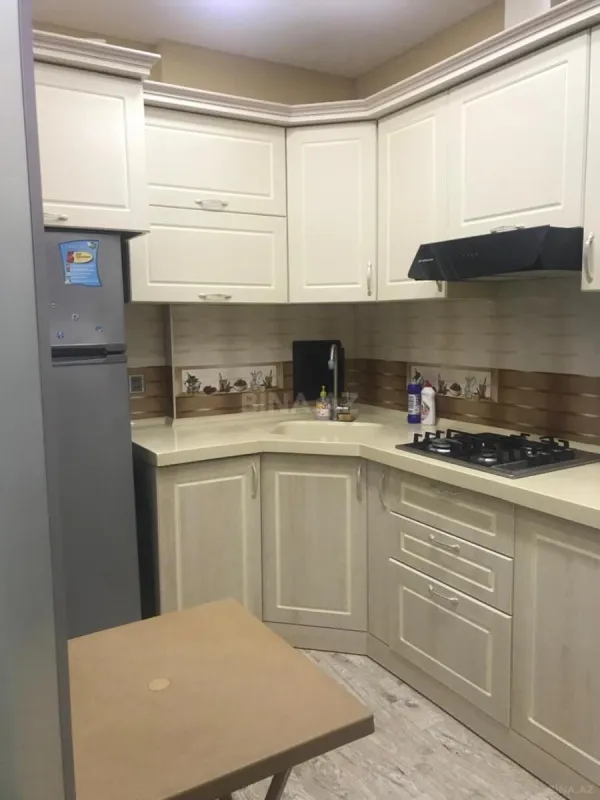 Satılır 2 otaqlı mənzil 67 m²