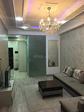 Satılır 2 otaqlı mənzil 67 m²