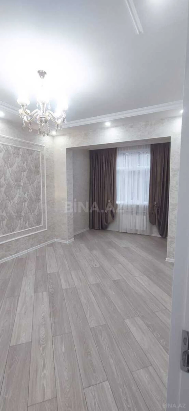 Satılır 2 otaqlı mənzil 73 m²