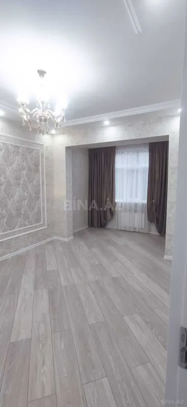 Satılır 2 otaqlı mənzil 73 m²