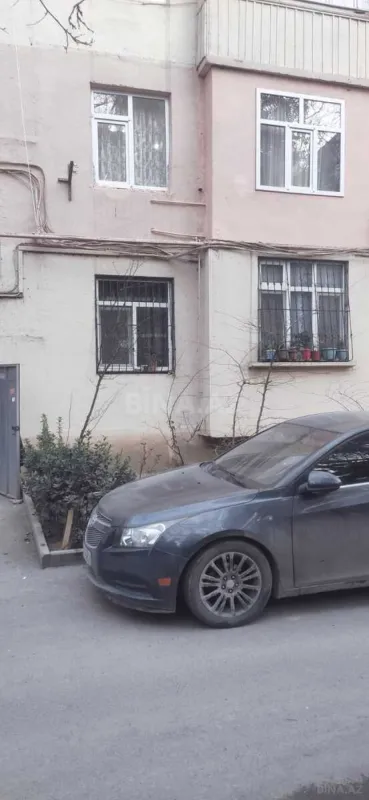 Satılır 2 otaqlı mənzil 73 m²