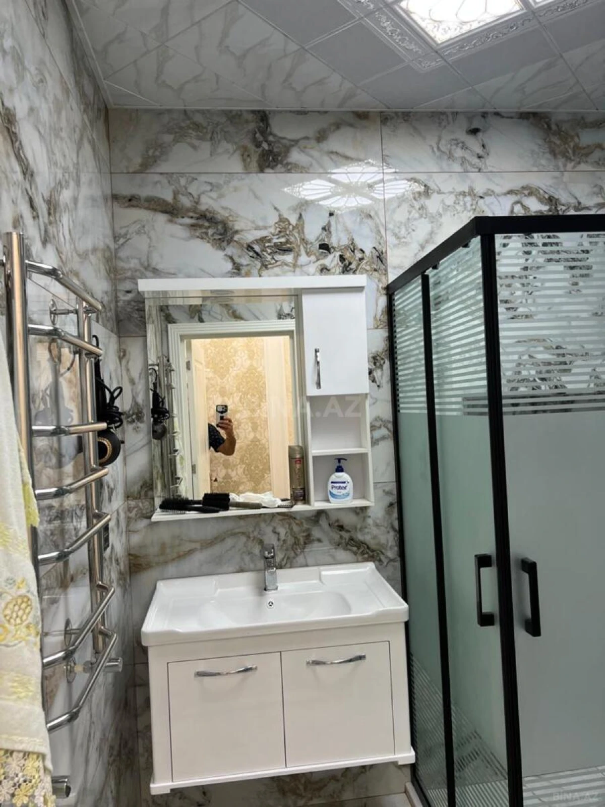 Satılır 2 otaqlı mənzil 73 m²