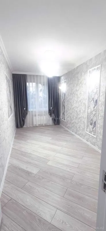 Satılır 2 otaqlı mənzil 73 m²