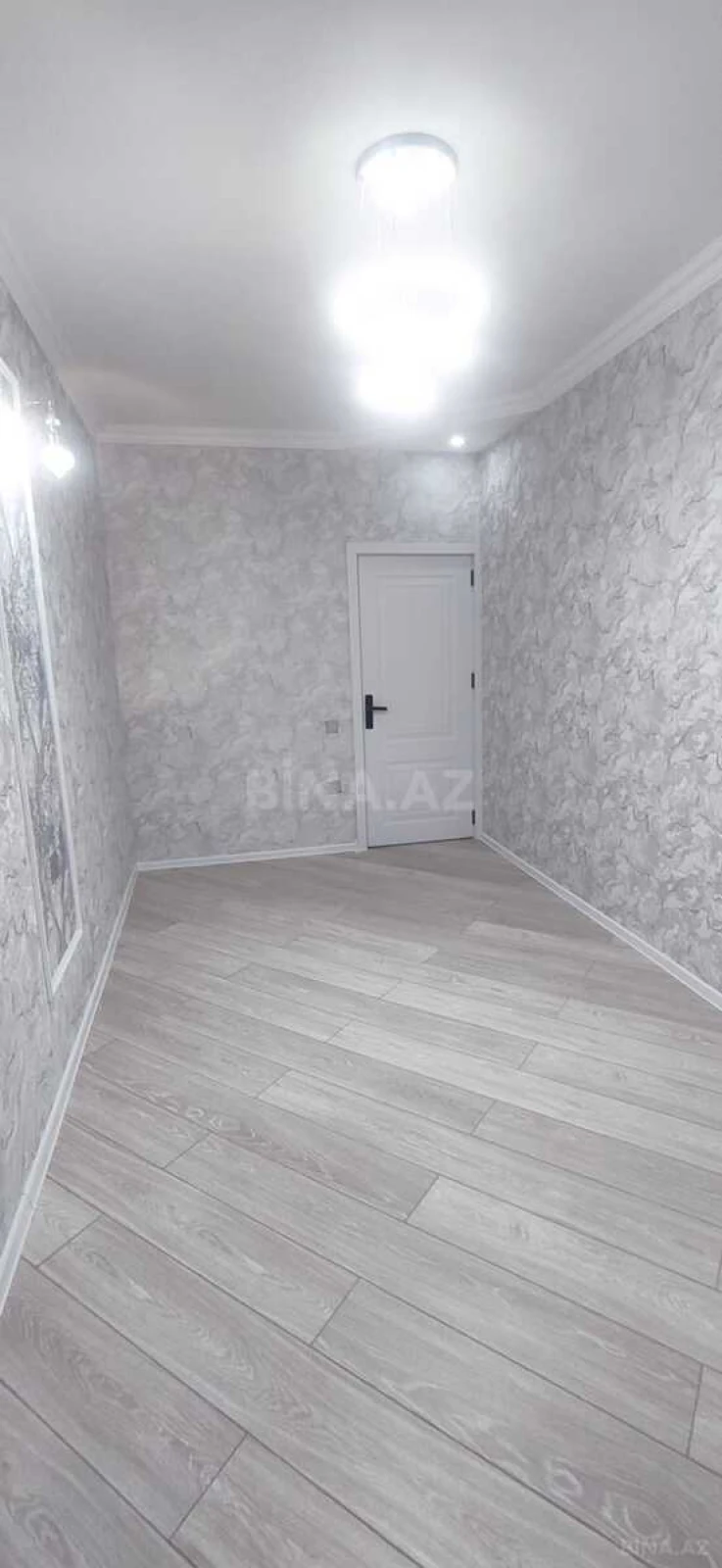 Satılır 2 otaqlı mənzil 73 m²