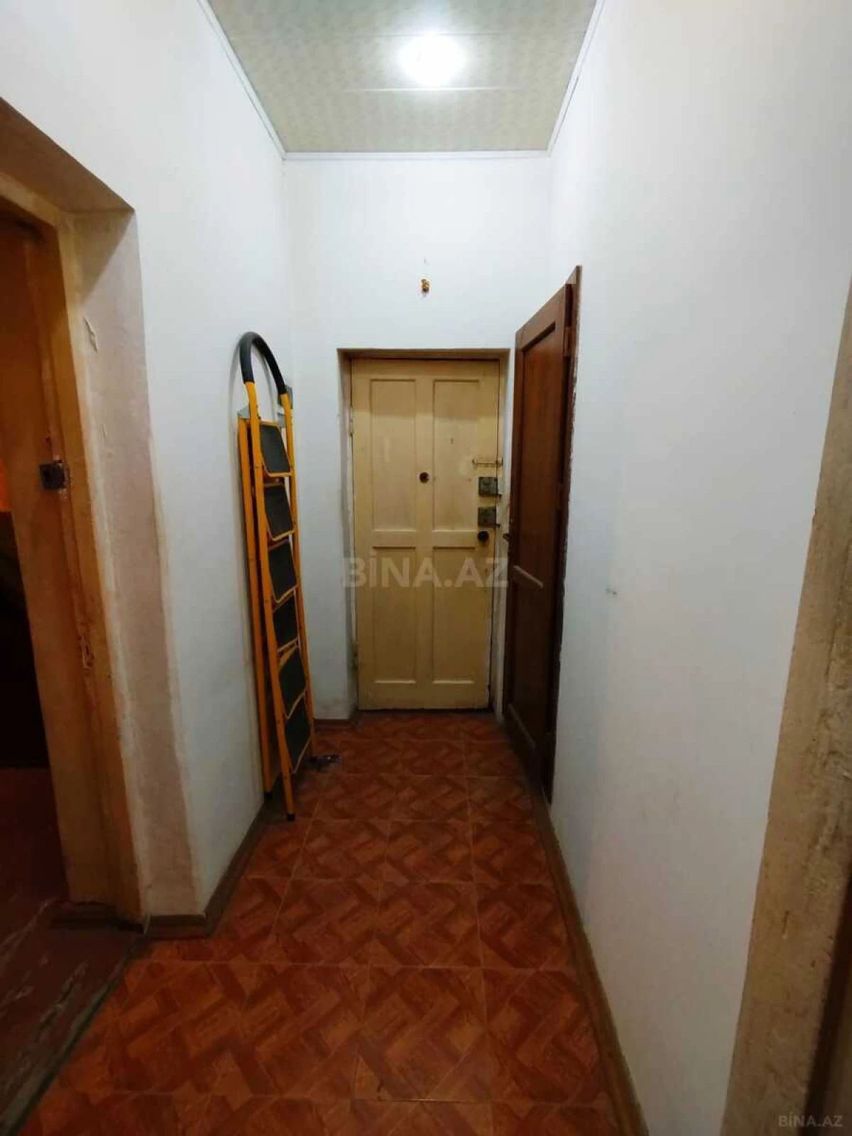 Satılır 3 otaqlı mənzil 60 m²