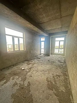 Satılır 3 otaqlı mənzil 137 m²