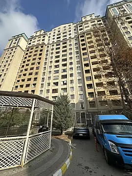 Satılır 2 otaqlı mənzil 82 m² — Bakı, Memar Əcəmi yanı 2 otaq 82.00 m²