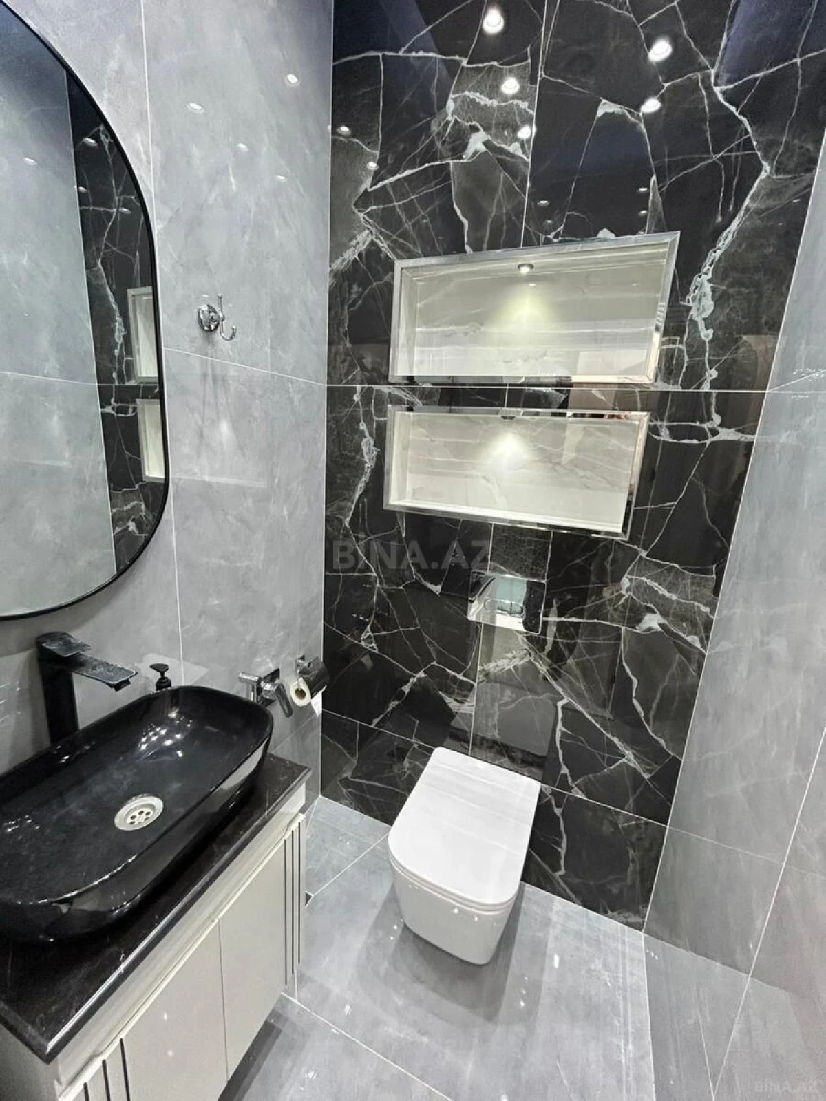 Kirayə verilir 2 otaqlı mənzil 70 m²