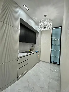 Kirayə verilir 2 otaqlı mənzil 70 m²