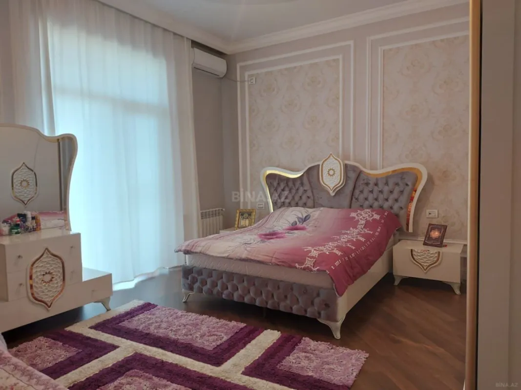 Satılır 7 otaqlı həyət evi 400 m²