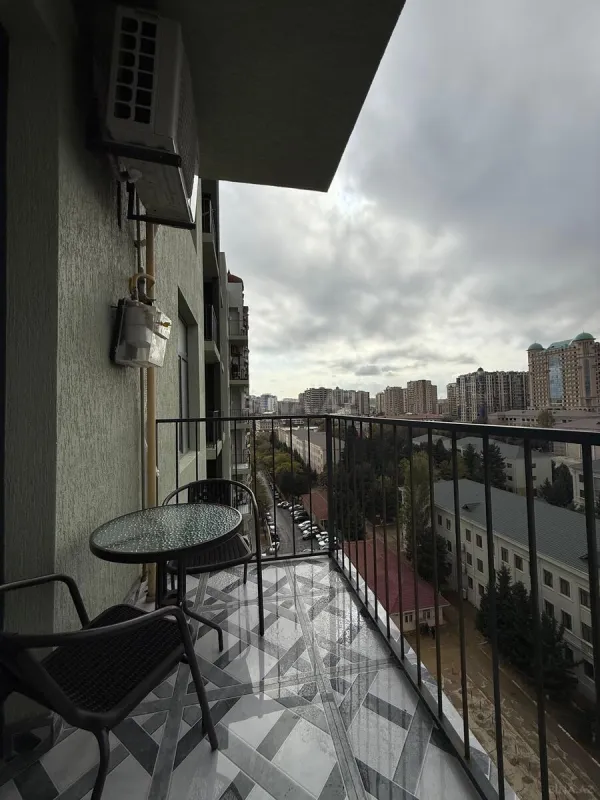 Satılır 2 otaqlı mənzil 63 m²