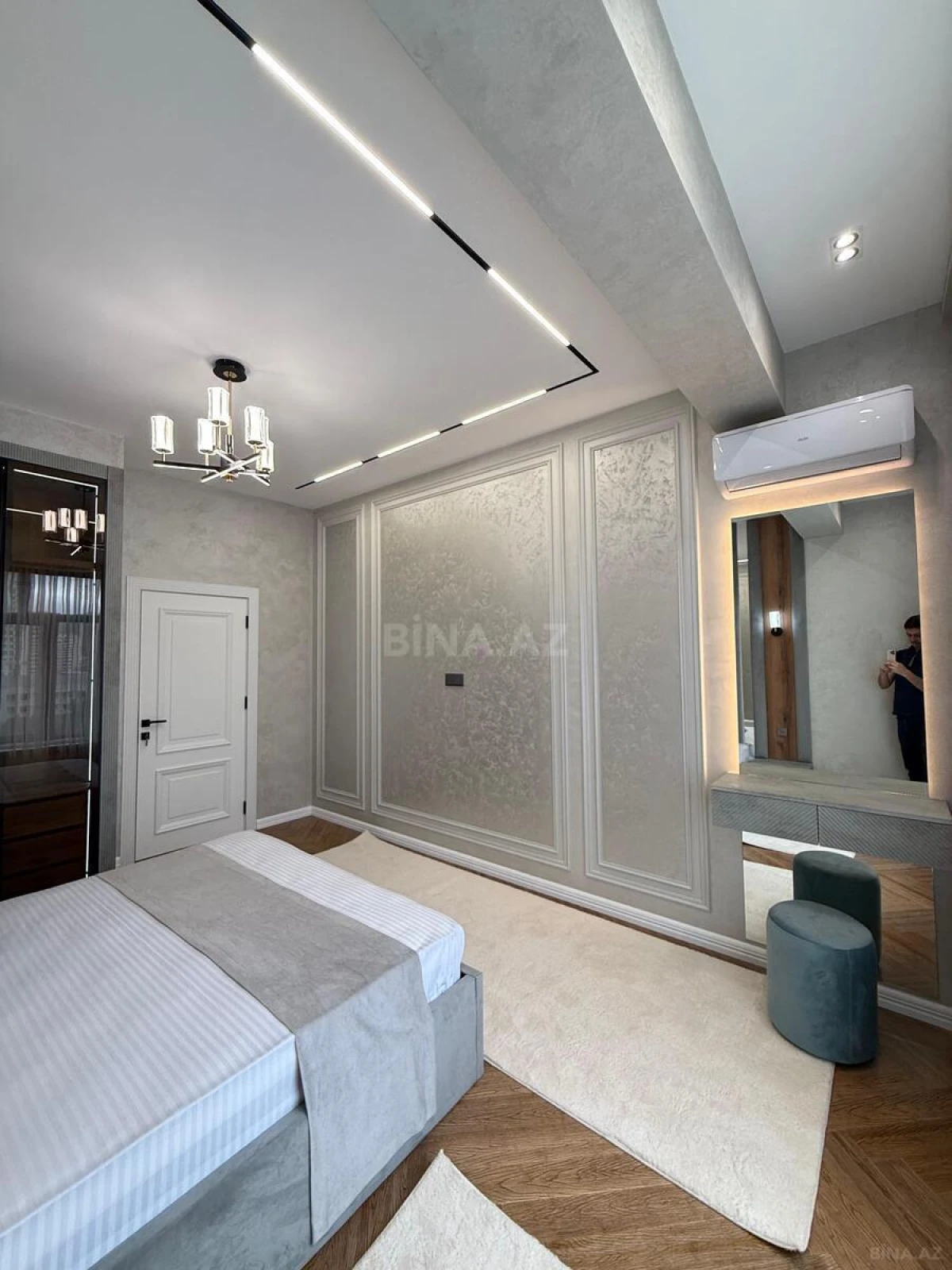Satılır 2 otaqlı mənzil 63 m²