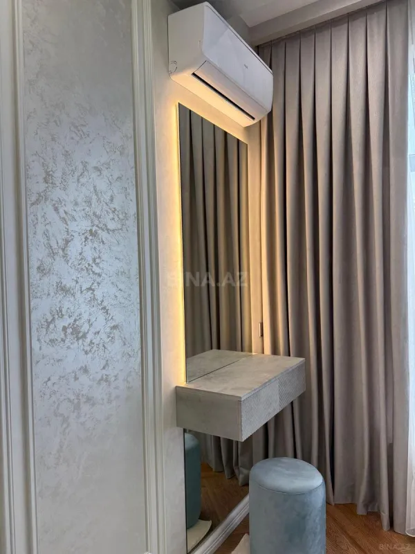 Satılır 2 otaqlı mənzil 63 m²