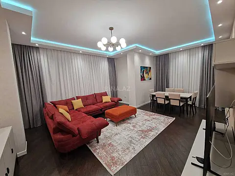 Kirayə verilir 3 otaqlı mənzil 130 m² — Bakı, Nizami 3 otaq 130.00 m²