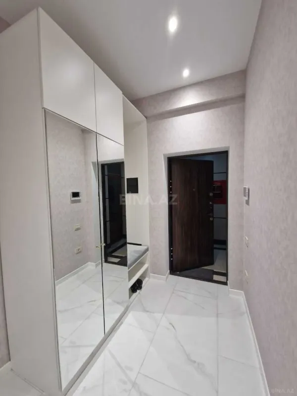 Kirayə verilir 3 otaqlı mənzil 130 m²
