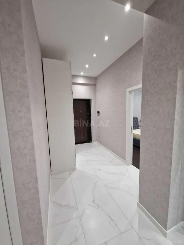 Kirayə verilir 3 otaqlı mənzil 130 m²
