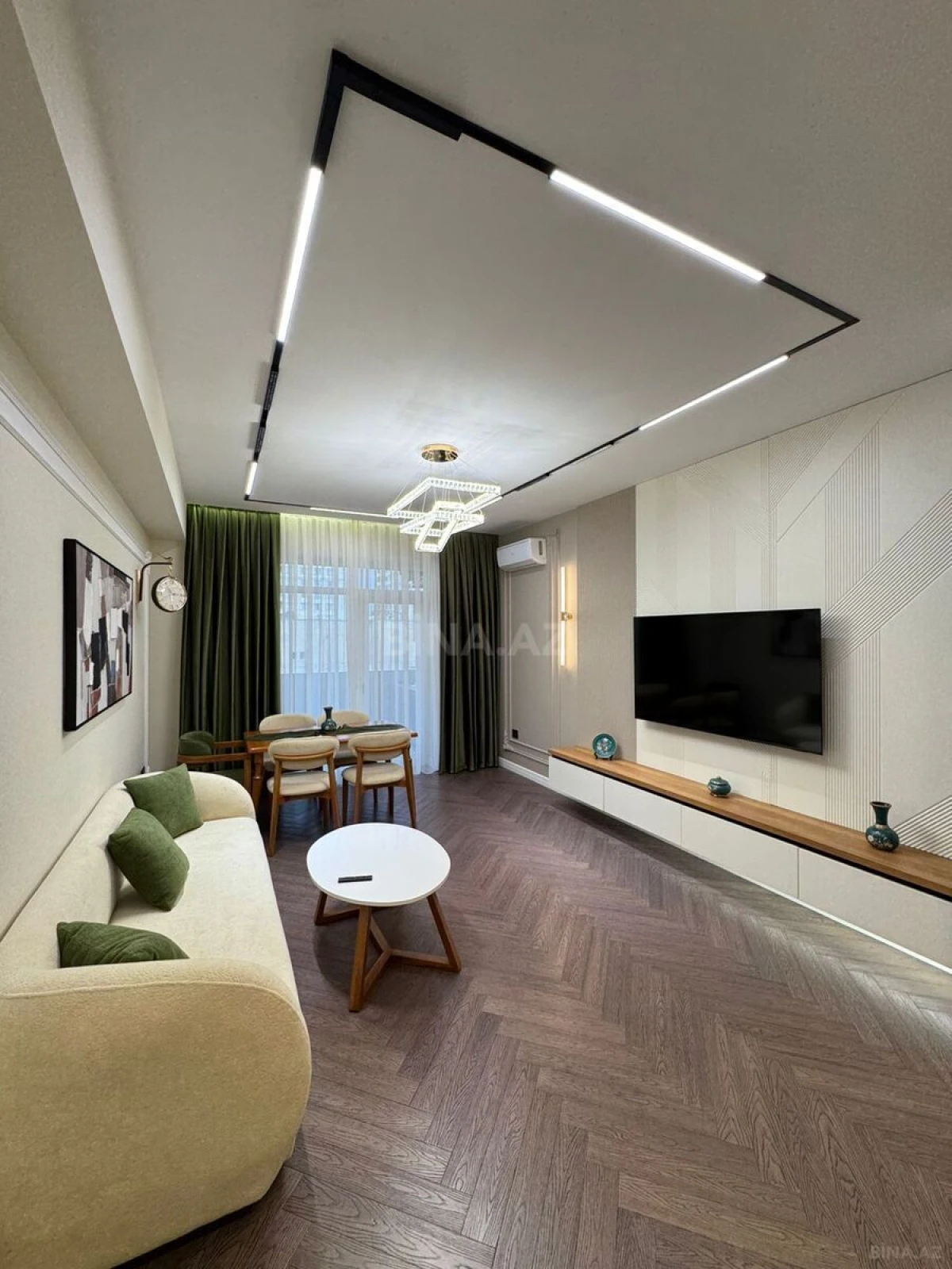 Satılır 2 otaqlı mənzil 96 m²