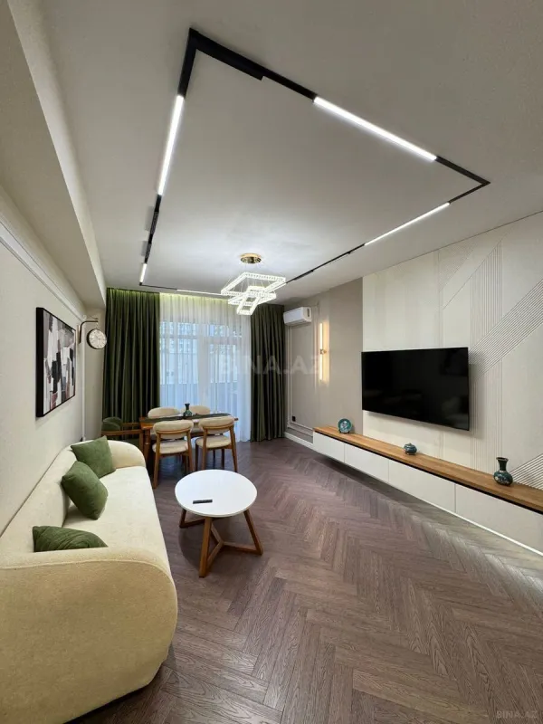 Satılır 2 otaqlı mənzil 96 m²