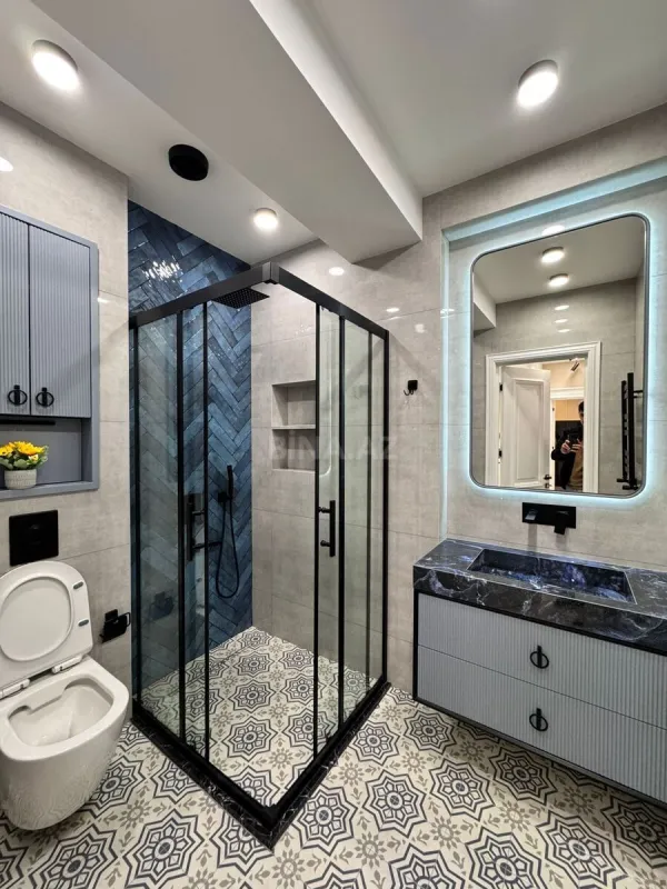 Satılır 2 otaqlı mənzil 96 m²