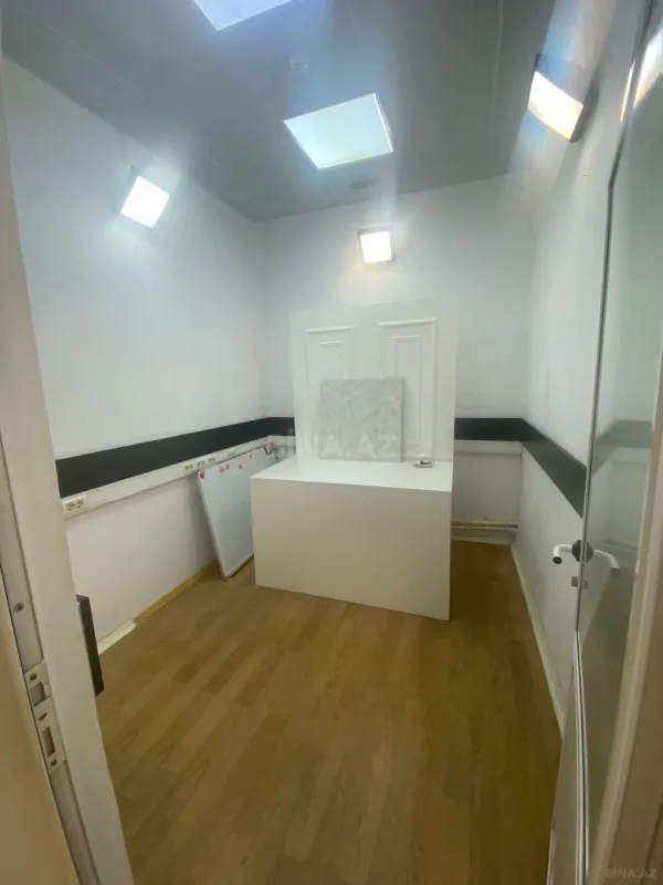 Satılır obyekt 100 m²