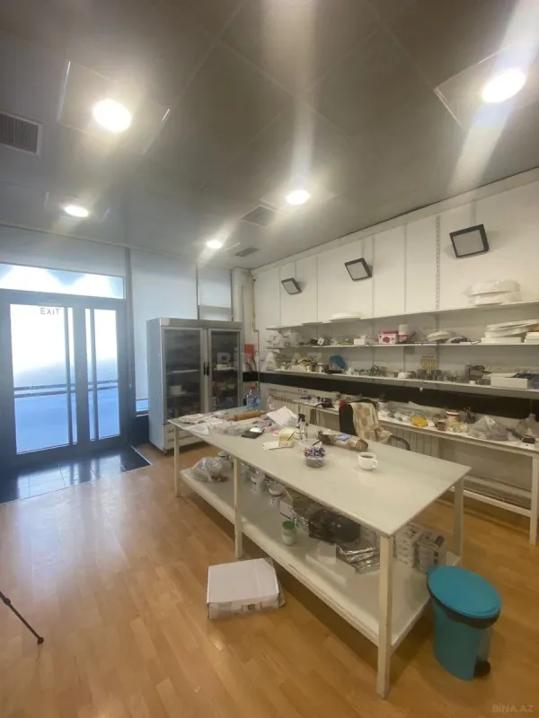 Satılır obyekt 100 m²