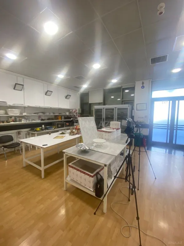 Satılır obyekt 100 m²