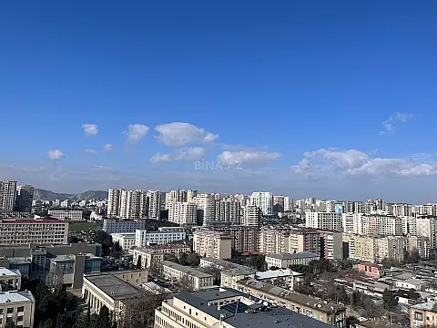 Satılır 3 otaqlı mənzil 128 m²