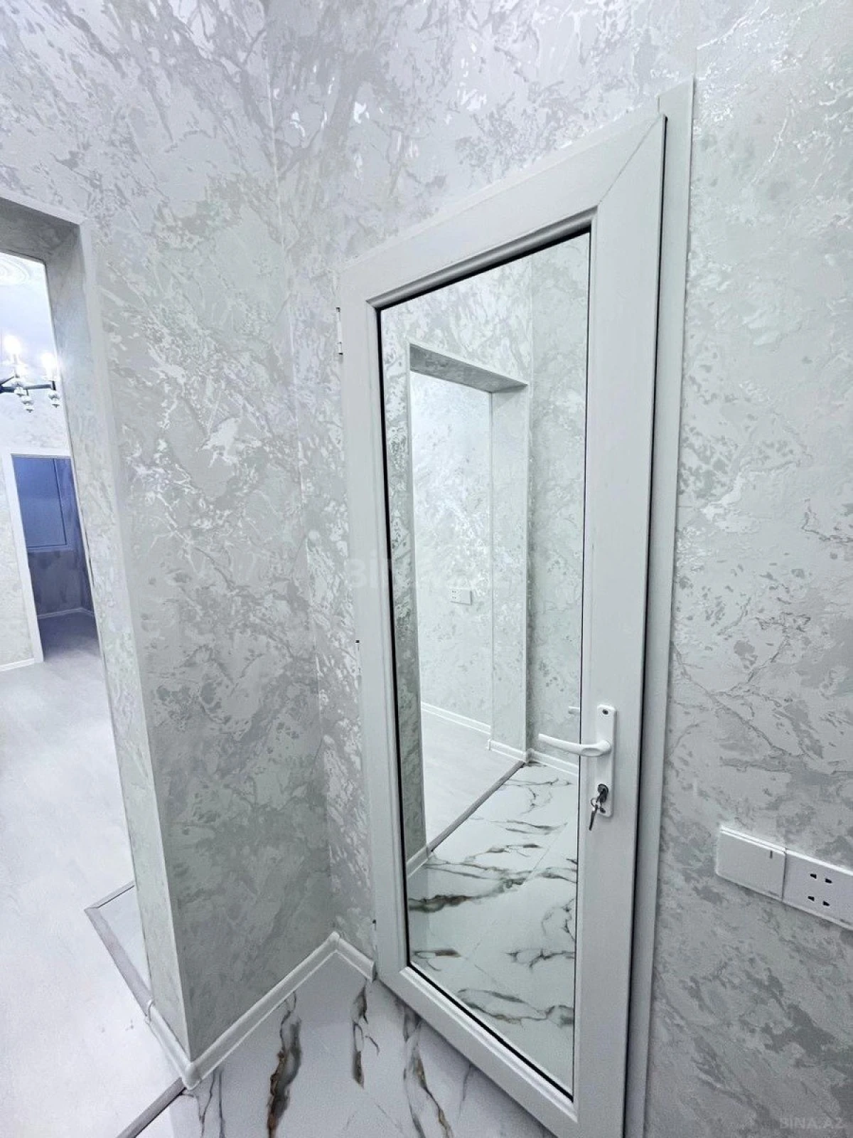 Satılır 2 otaqlı mənzil 30 m²