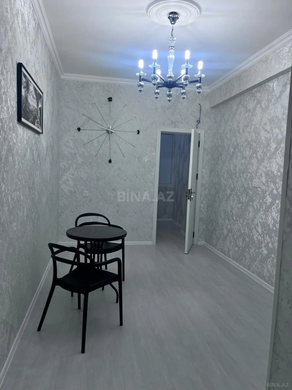 Satılır 2 otaqlı mənzil 30 m²