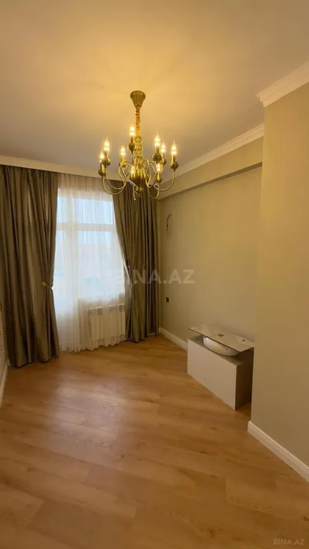 Satılır 2 otaqlı mənzil 58 m²