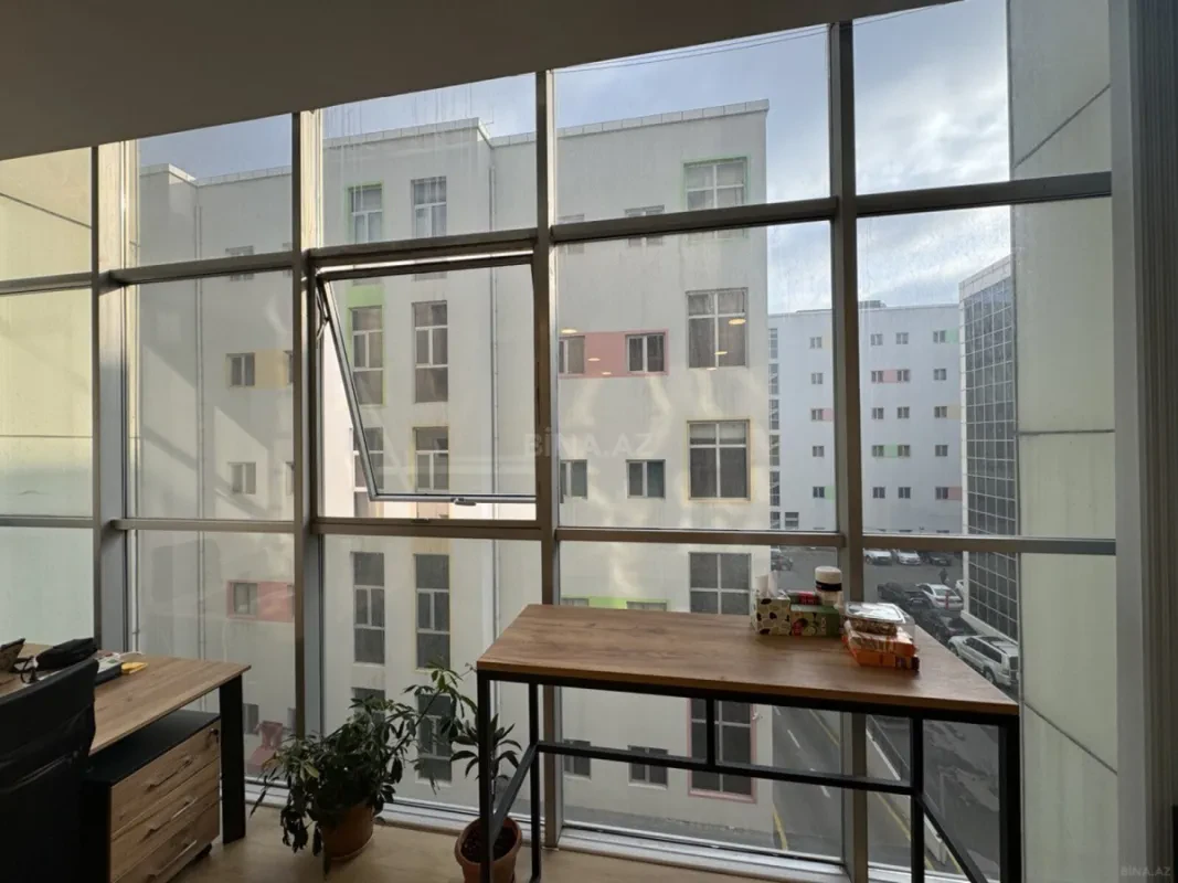Kirayə verilir 1 otaqlı ofis 44 m²