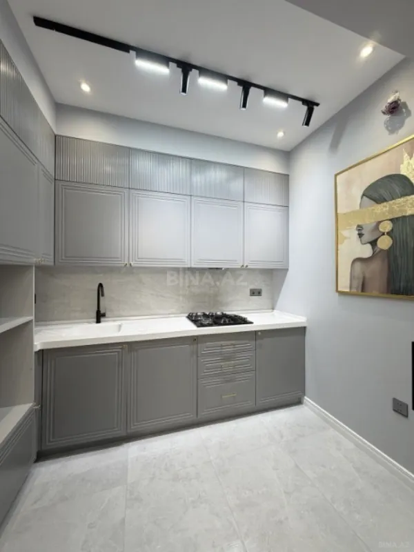 Satılır 3 otaqlı mənzil 96 m²